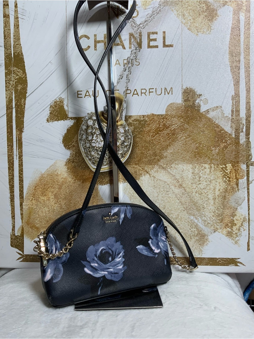 🩷kate spade Storybook Lining Floral Dome Crossbody Bag - Picture 2 of 6
